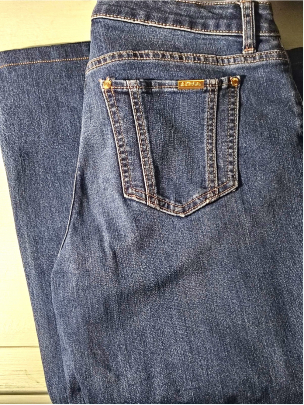 Jennifer Lopez Women's Blue Bootcut Jeans Size 6 Medium Wash 5-Pocket